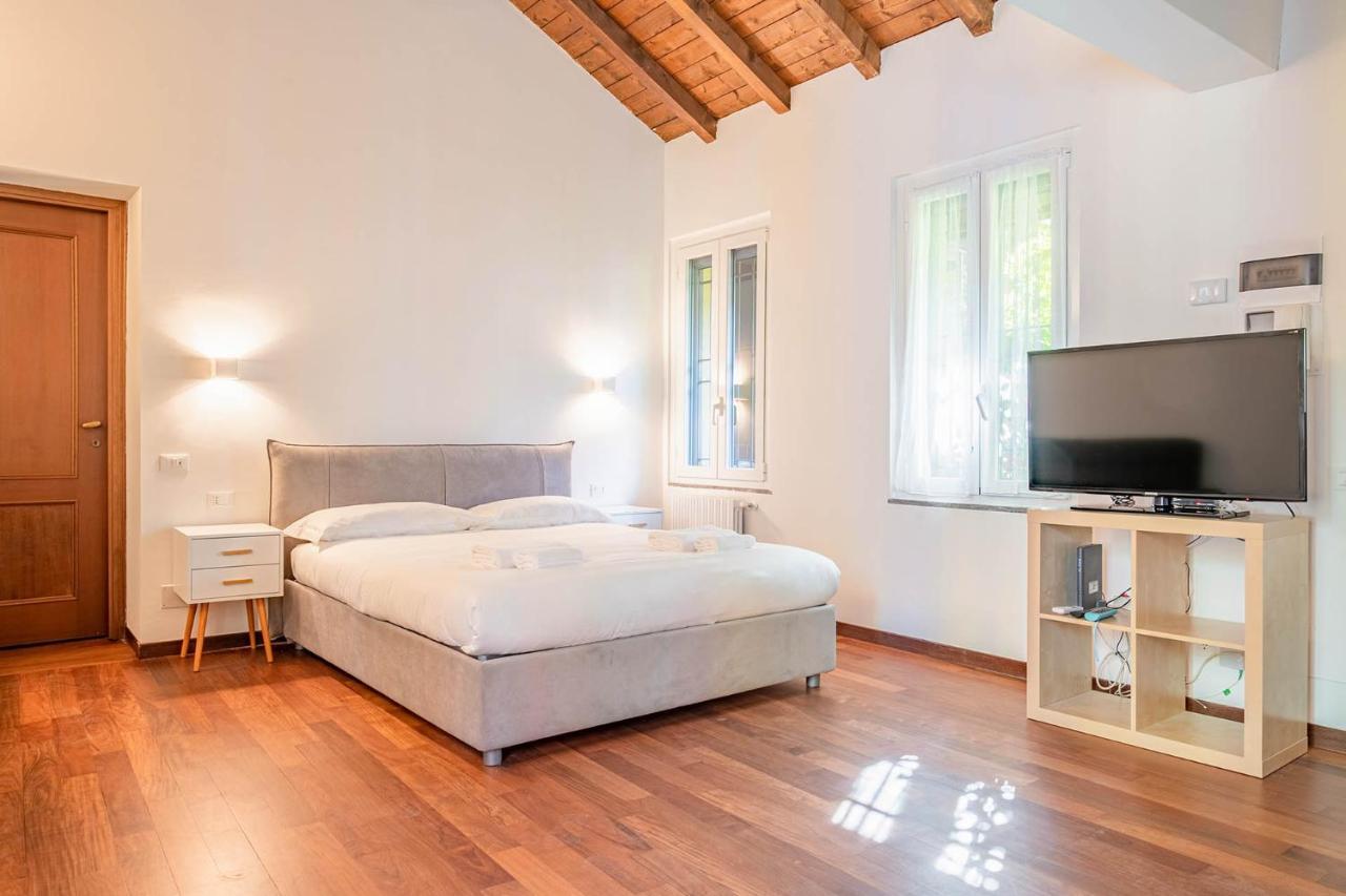 Appartamento Le Guglie In Piazza Castello - Centro Storico Milano Exterior foto